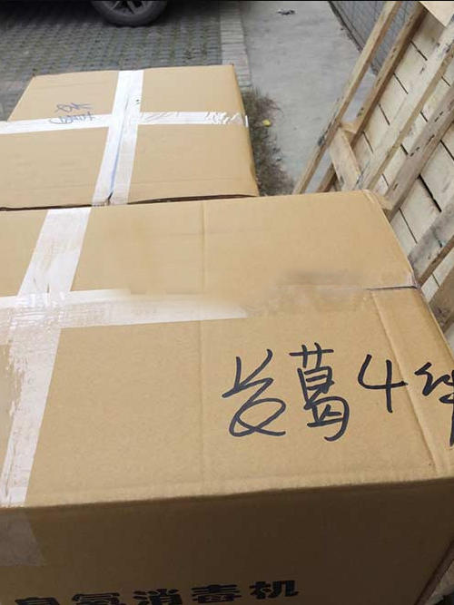 11月4日給河南長(zhǎng)葛客戶的臭氧機(jī)發(fā)貨！